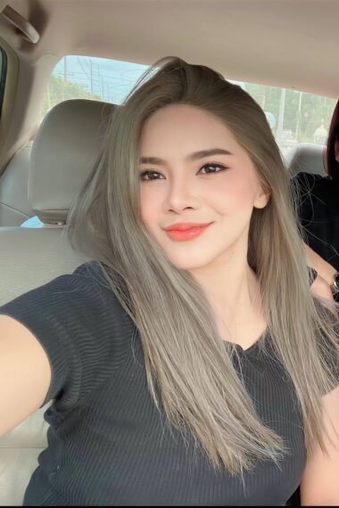 Benz- Johor Bahru Escort