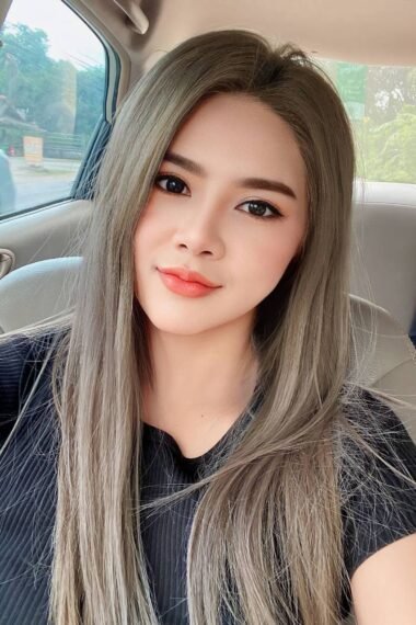 Benz- Johor Bahru Escort