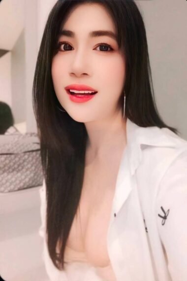 Rose- Johor Bahru Escort