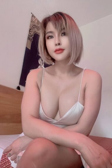 PARTY- Johor Bahru Escort