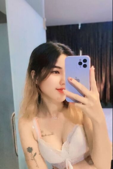 Reyna- Johor Bahru Escort