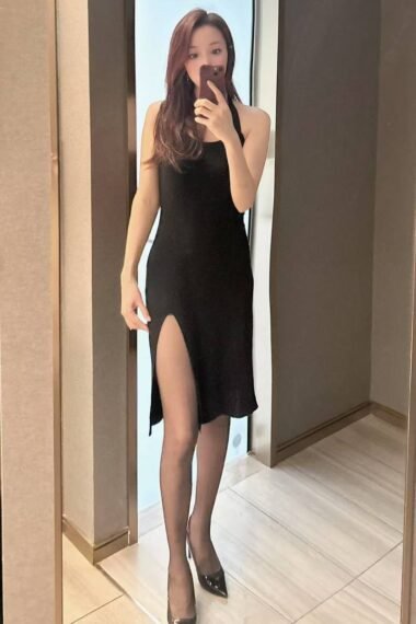 千千- Johor Bahru Escort