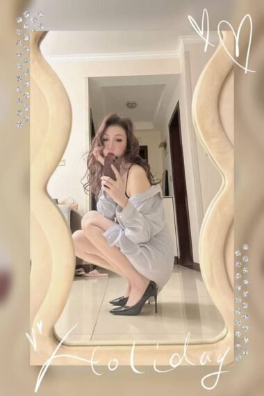 千千- Johor Bahru Escort