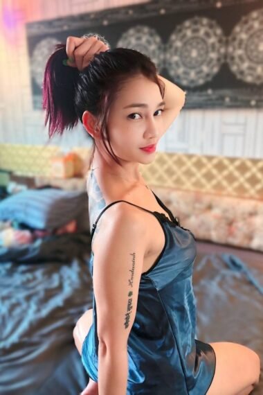 Momo- Johor Bahru Escort