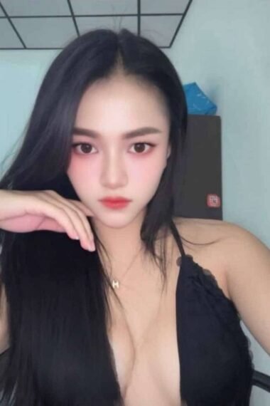 Meiw- Johor Bahru Escort