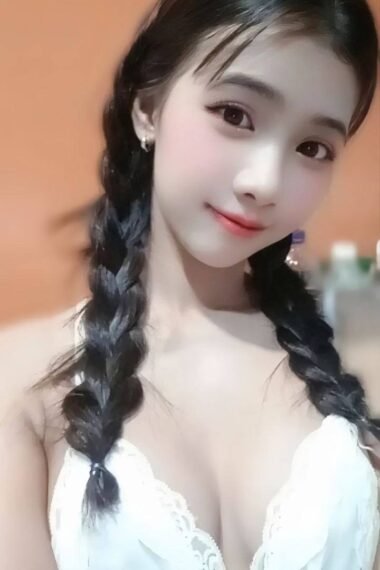 Pary- Johor Bahru Escort
