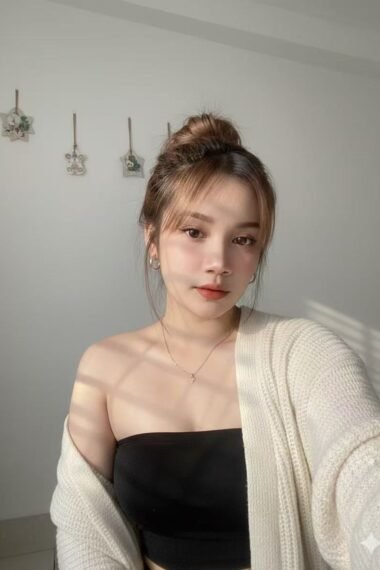 APPLE- Johor Bahru Escort