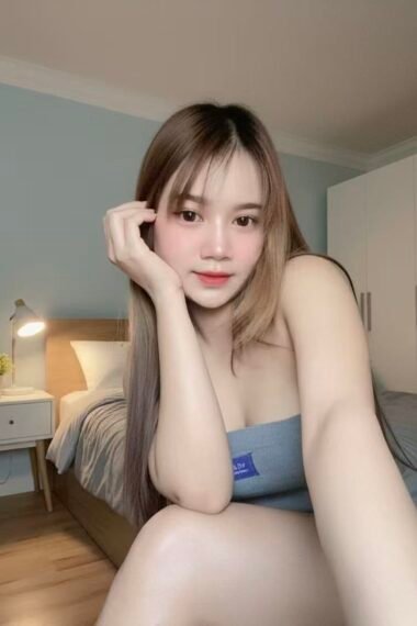 APPLE- Johor Bahru Escort