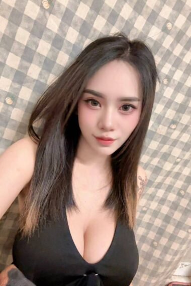 Meemi- Johor Bahru Escort