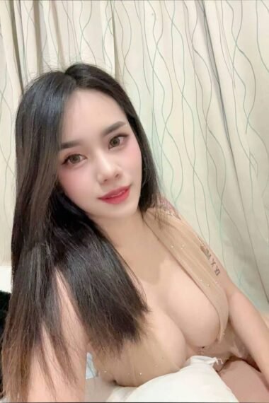 Meemi- Johor Bahru Escort