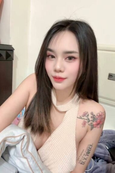 Meemi- Johor Bahru Escort