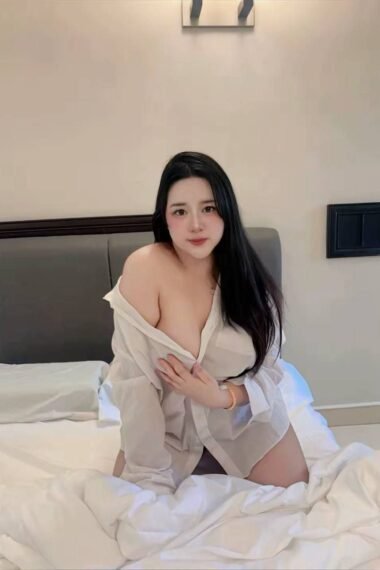AWA- Johor Bahru Escort